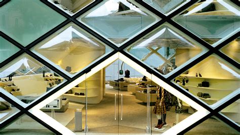 prada tokyo archdaily